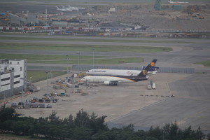 Cargo_aircrafts_parked_at_HKG