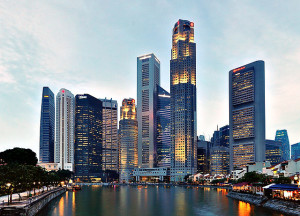 Singapore_skyline_from_Elgin_bridge
