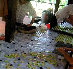candy_making,_Vietnam