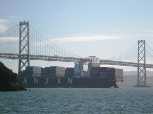 hanjin_shipping_cargo_ship_in_sf_bay
