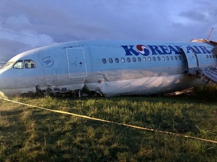 Korean Air plane overshoots Cebu runway; all flights suspended