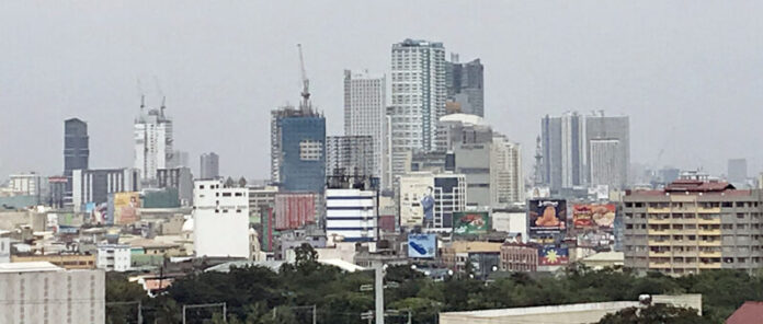 PH economy poised to grow but at a slower pace in 2023