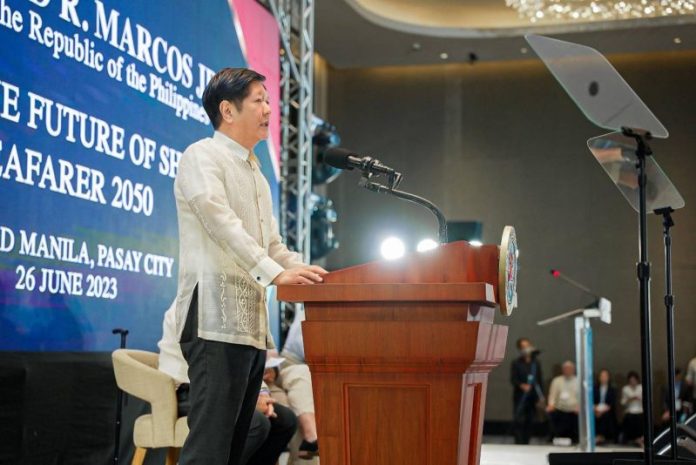 Shipping industry must adapt to new fleet developments, Marcos says