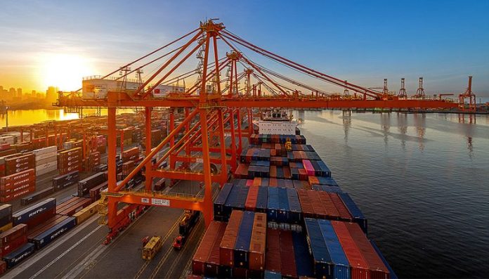 ICTSI bags awards from investment institutions